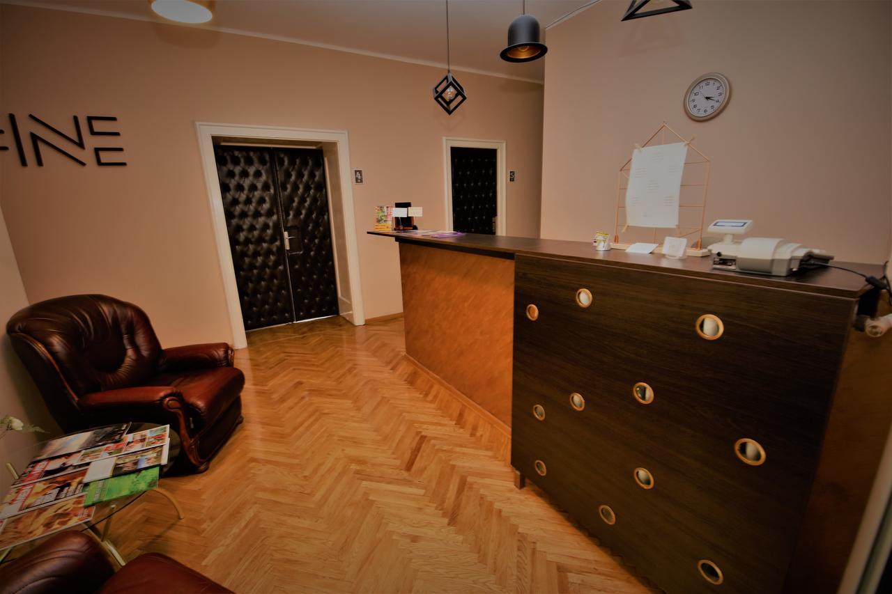 Hostel Fine ベオグラード エクステリア 写真