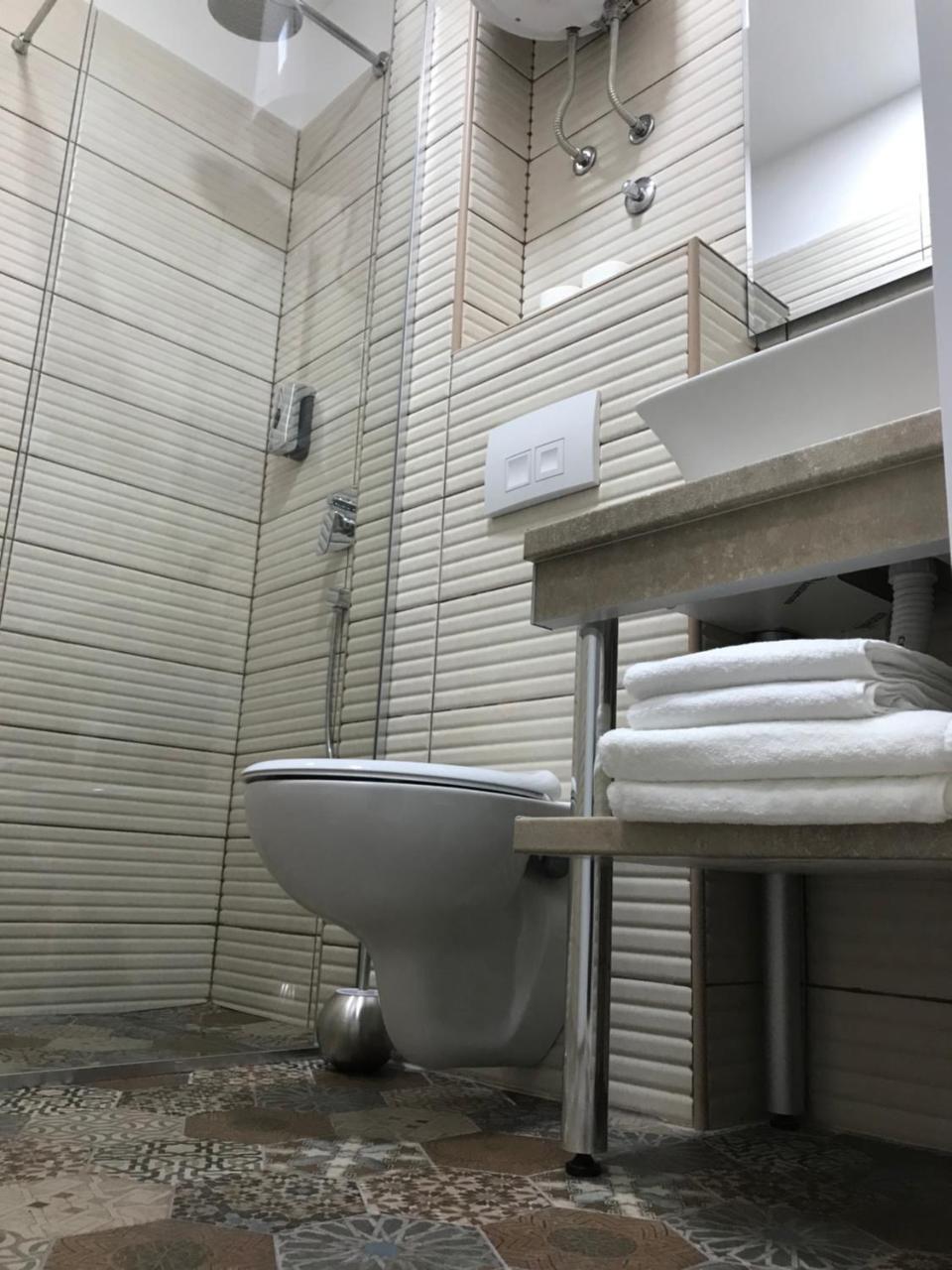 Hostel Fine ベオグラード エクステリア 写真